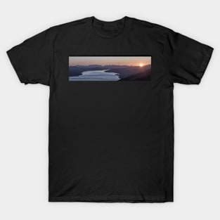 'Glencoe Sunset', taken from Craig Varr, Loch Rannoch. T-Shirt